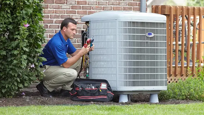 Professional HVAC Outdoor Unit Setup Outdoor Carrier Compressor Unit Installed for Energy Efficiency