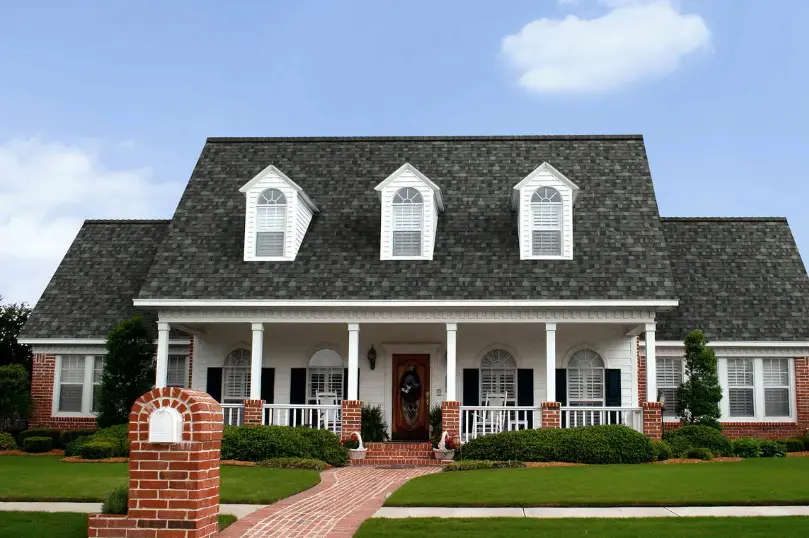 House with Granite shingles