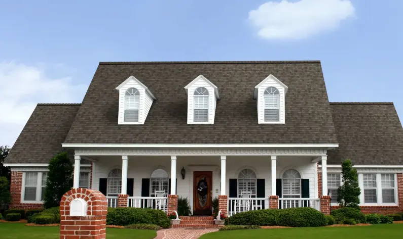 House with Summer shingles