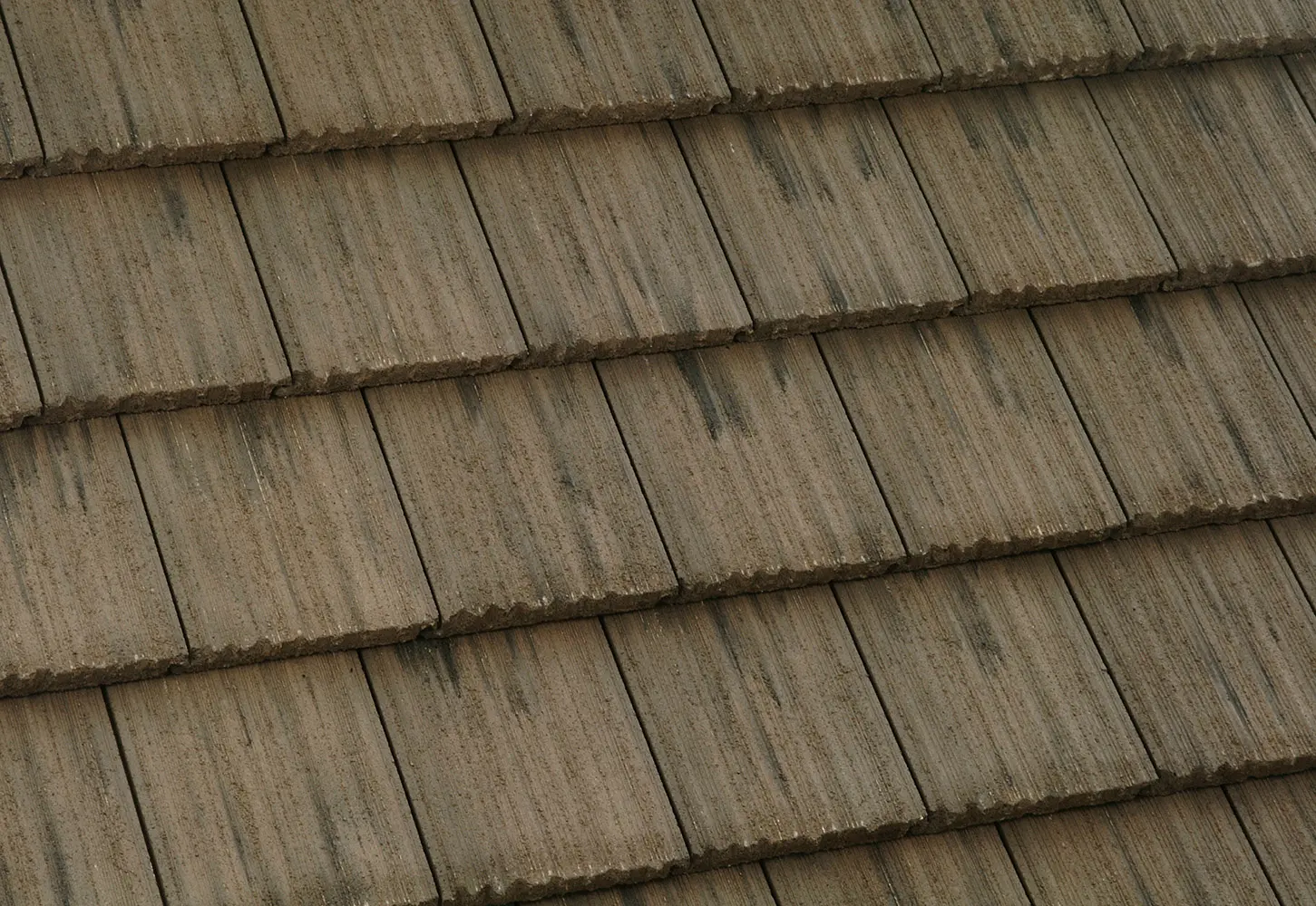House with Ponderosa tiles