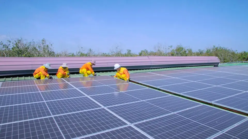 Certified Crew Installing a Tesla Solar Roof in Yuma
